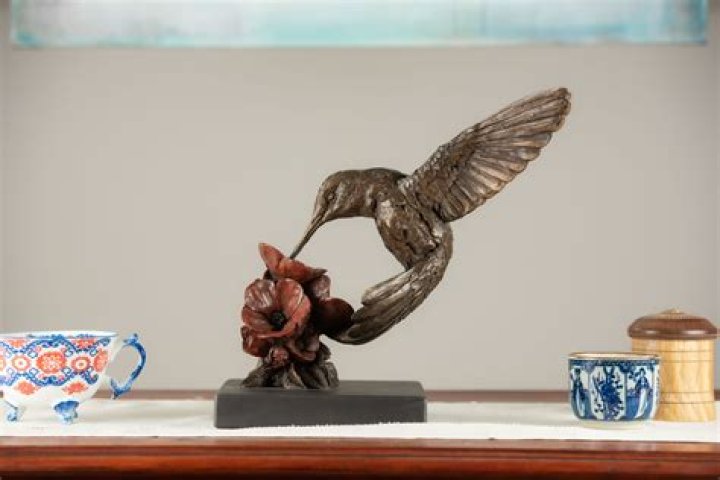How much do bronze statues cost