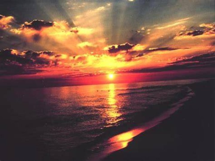 What does a sunrise look like