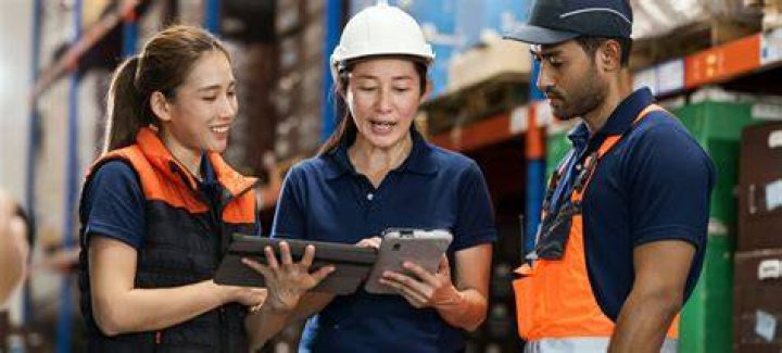 What does a supply specialist do